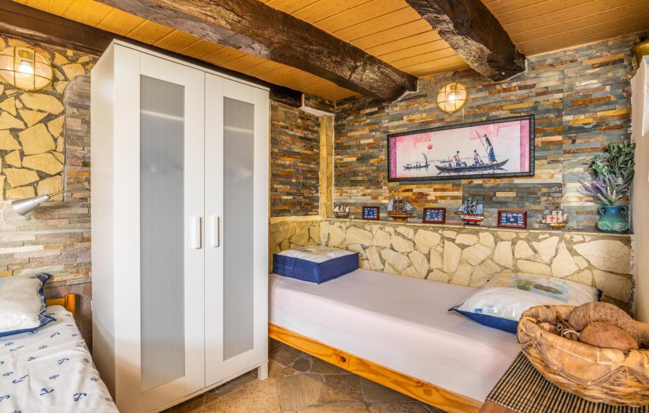 Stone House Knez Vrbnik Exterior foto
